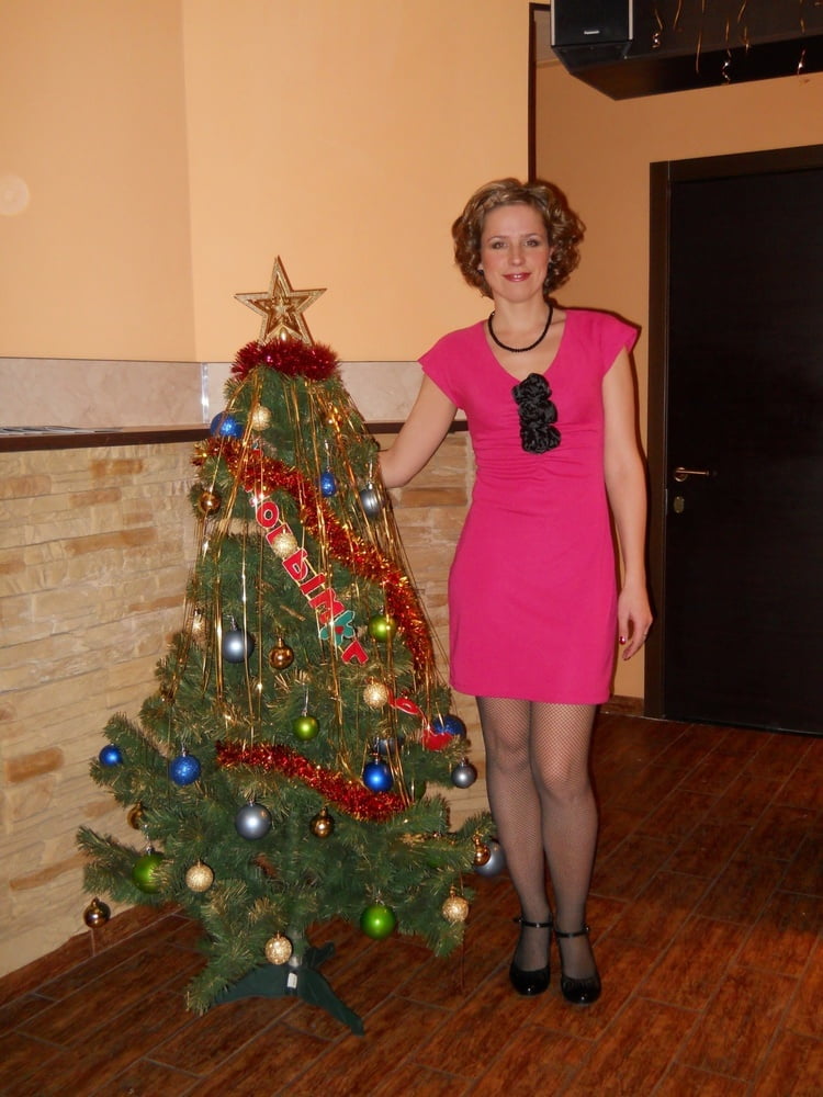 All I Want For Christmas Is A Woman In Pantyhose- 92 Photos 