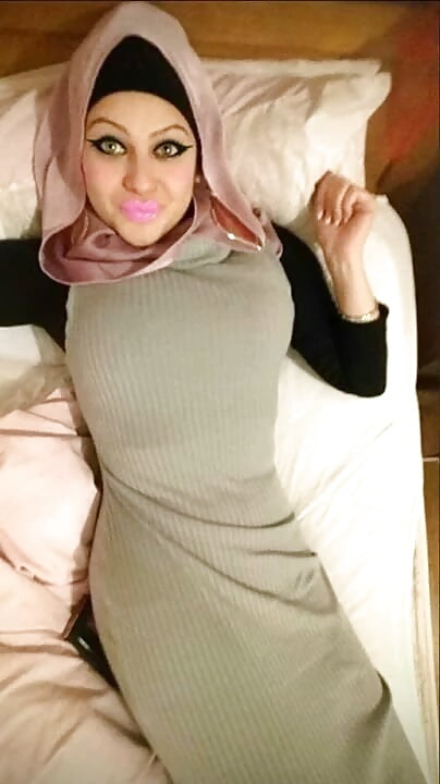 Free Kopftuch hijab turbanli tuerkin Muslima sexy schlampen 2 photos