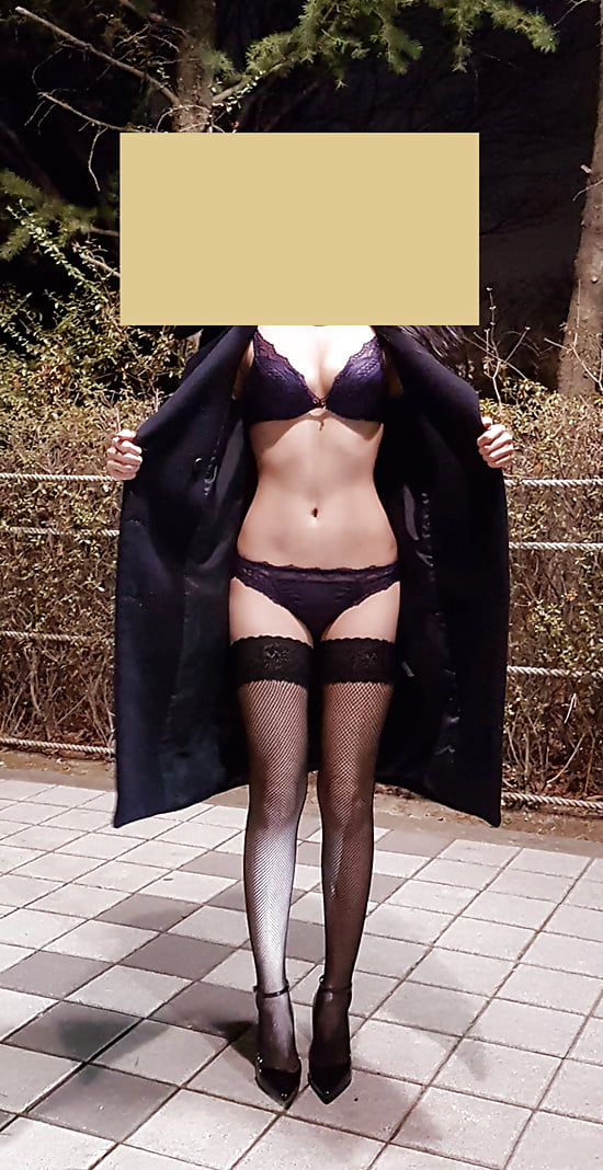 Free Sexy korean slut photos