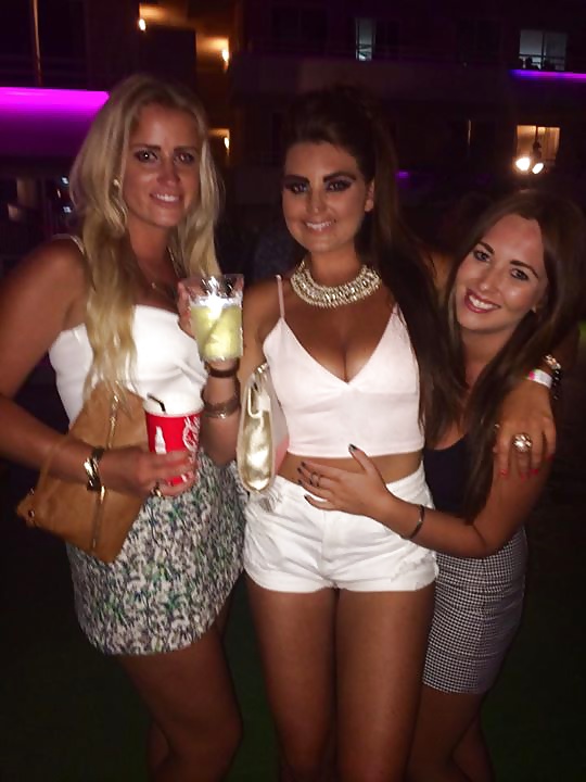 Free Sexy brunette Gemma with her great tits from Manchester photos
