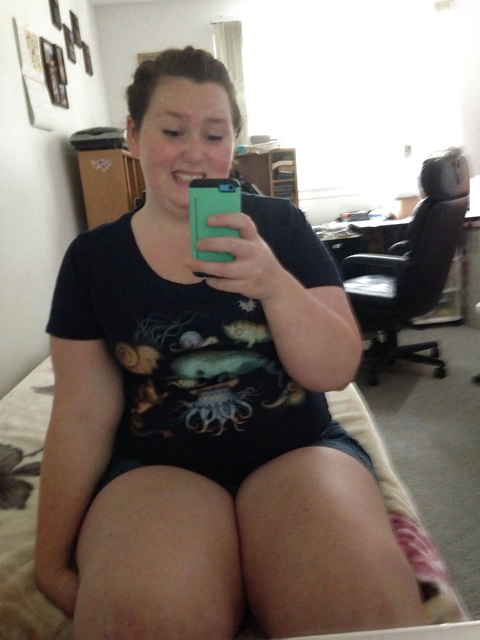 Free Thick Sexy Thighs Vol.2 photos
