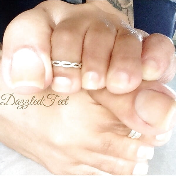 Free BBW Toes photos