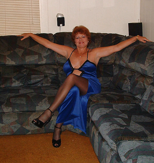 Free The Housewife 67, Part 2 photos