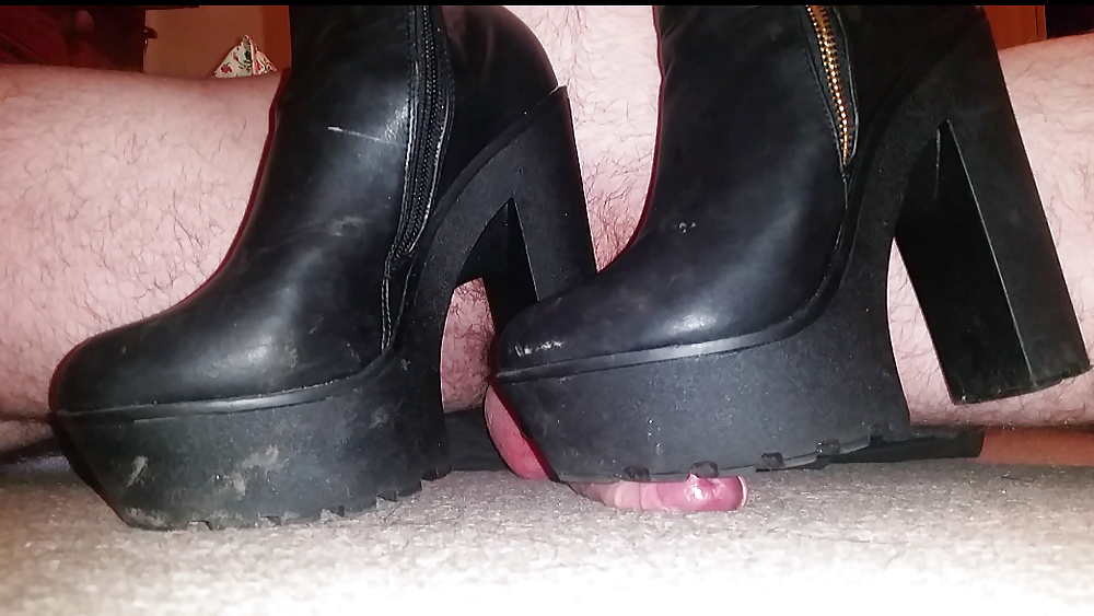 Free Chunky Platform Boots crush slaves cock photos