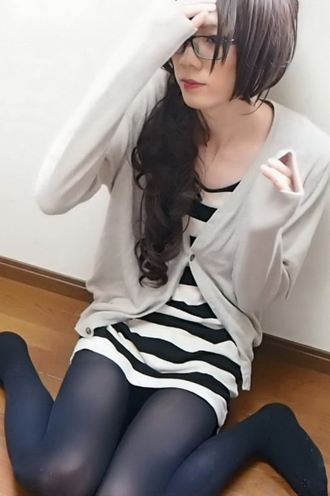 Cute Asian Crossdresser