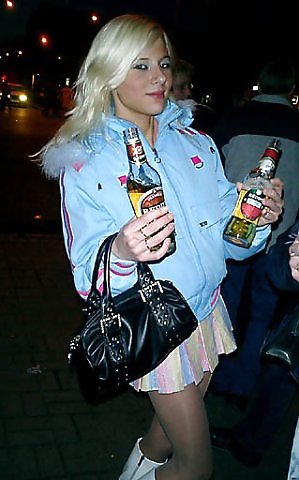 Free hot blond photos