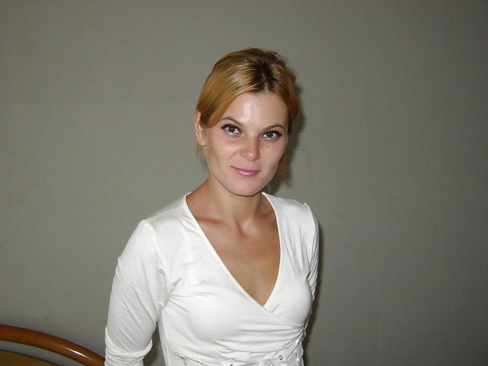 Free Amateur milf photos