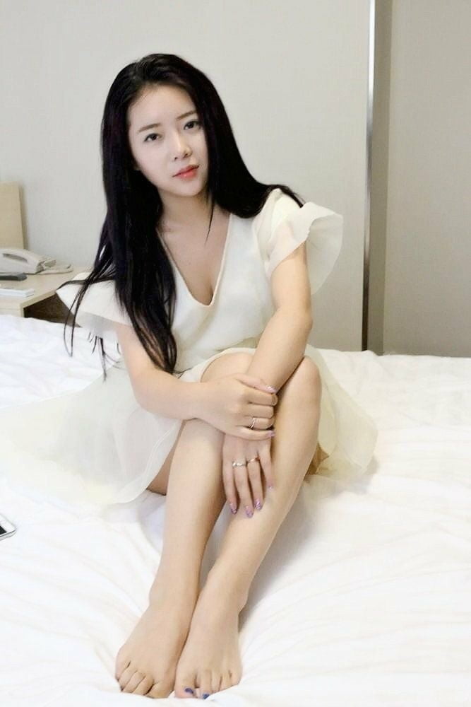 Foto Model Telanjang Cece - Nude Asian Girl - 13 Photos 