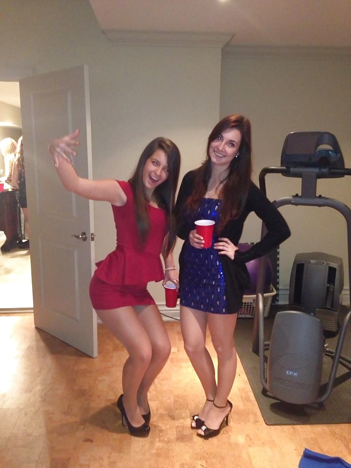 Free Anna goes on holidays photos