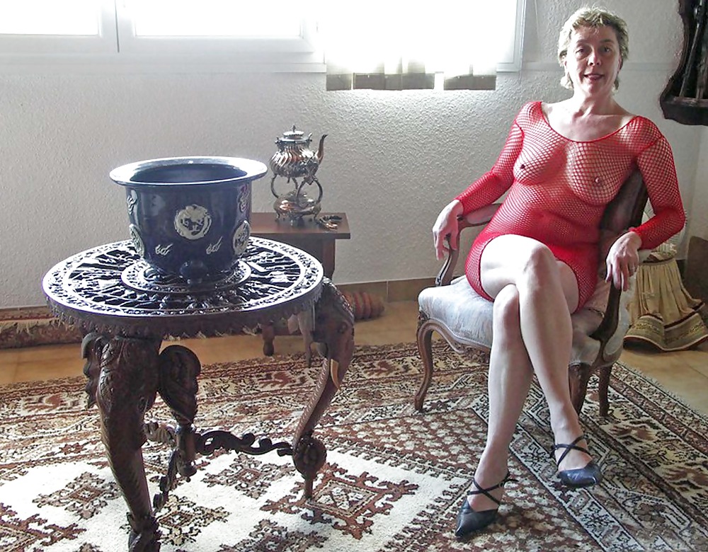 Free Grannies matures milf housewives amateurs 67 photos
