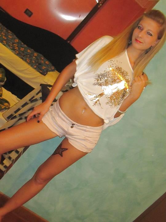 Free Blonde Teens photos
