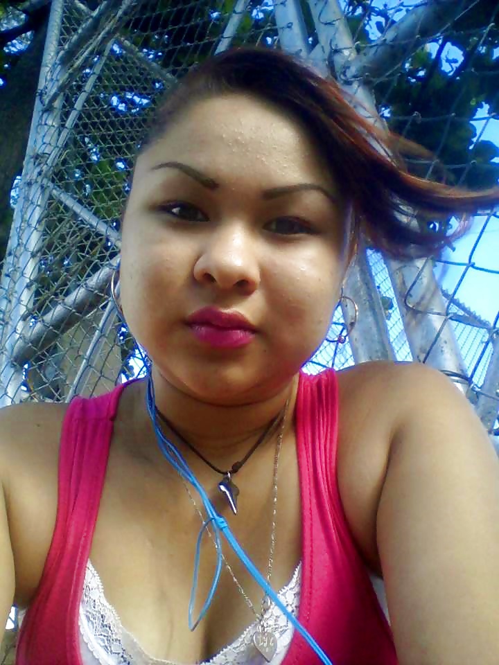 Free Nicaraguan teen 18yo Claudia Carrillo Mora (facebook) photos