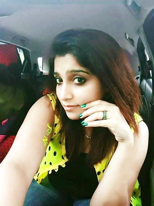 Free DESI INDIAN AUNTY photos