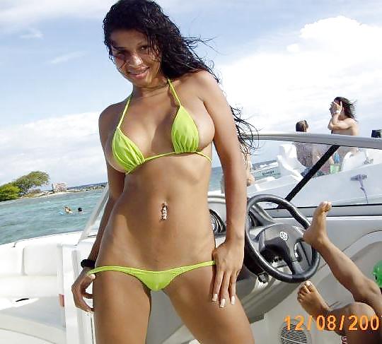 Free SEXY LATINAS photos