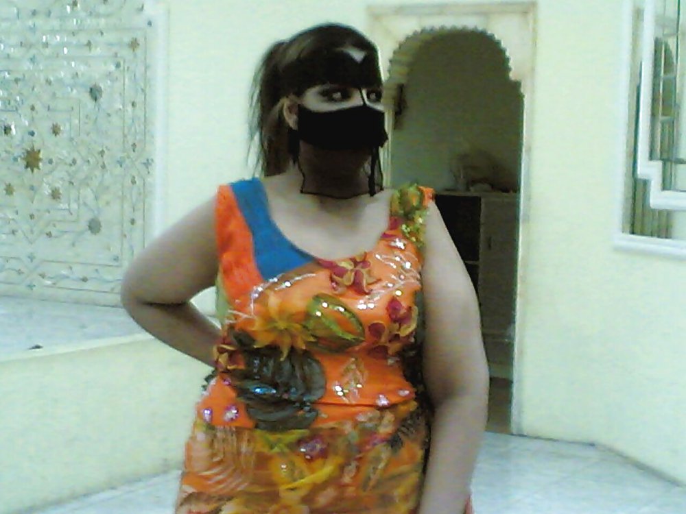Free Arab Exs photos
