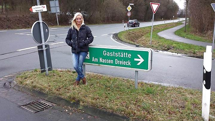 Free hot-motocat glamour bitch photos