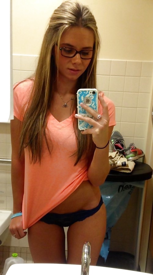 Free SELFSHOT CUTIES #3 photos