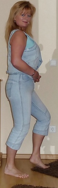 Free Ulrike Posing photos