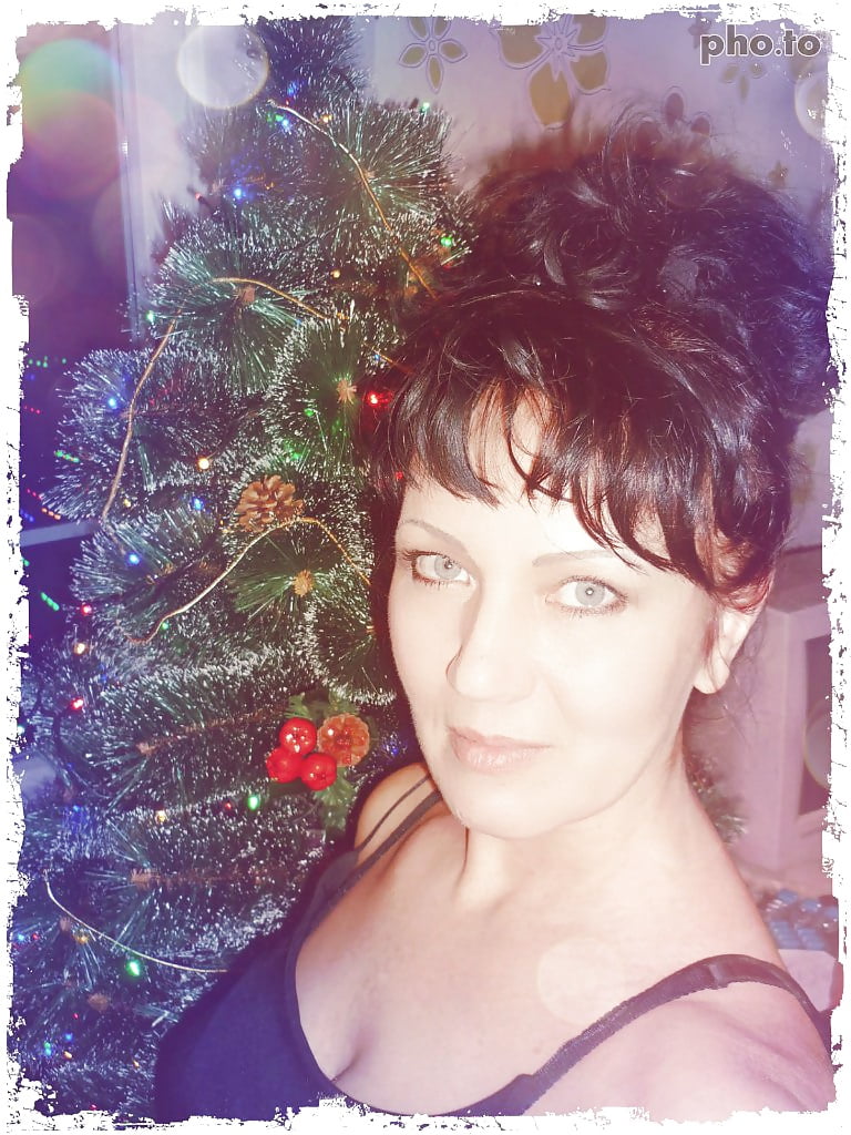 Free A luscivious russian mature Yulia. photos