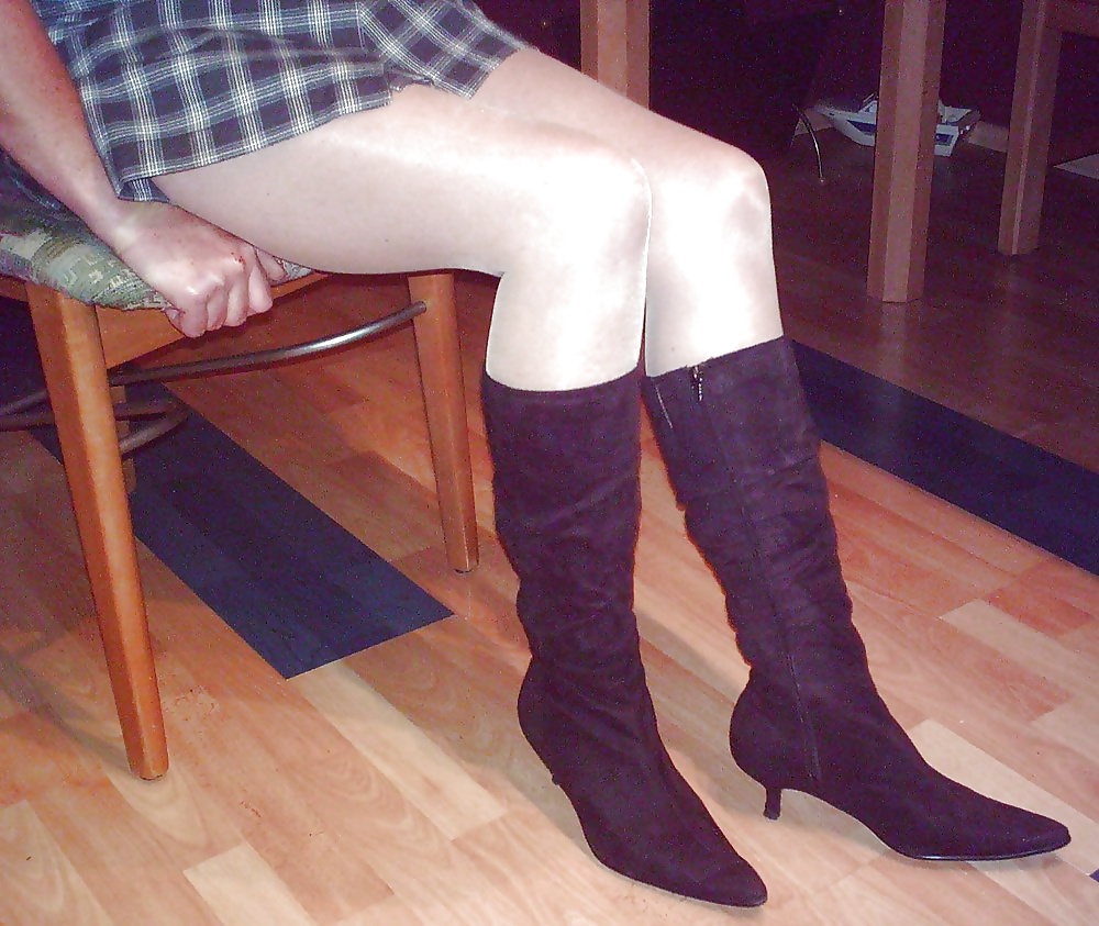 Free Ehevotze blossgestellt vom Ehemann photos