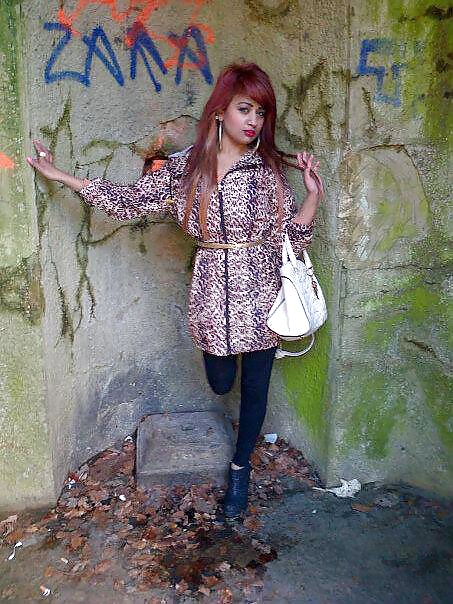 Free Kiran thee Bradfordian Slut photos