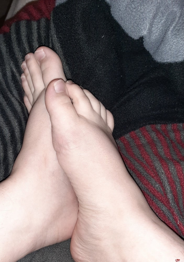 Free gf feet photos