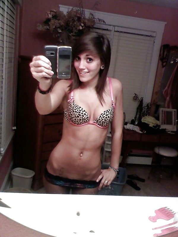 Free Super Sexy Hottie Teens Mix photos