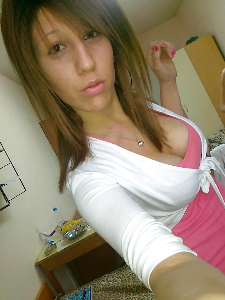 Free Bulgarian girl: Viktoria photos