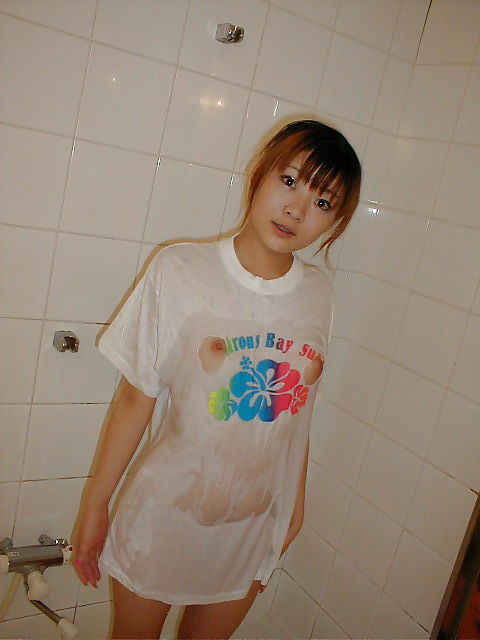 Free Japanese amateur dressed in nurse's in the hotel room photos