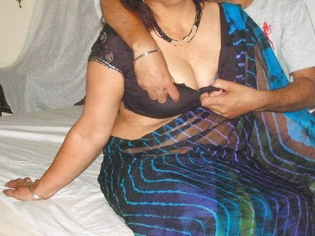 Free Meri chudakkad Biwi photos