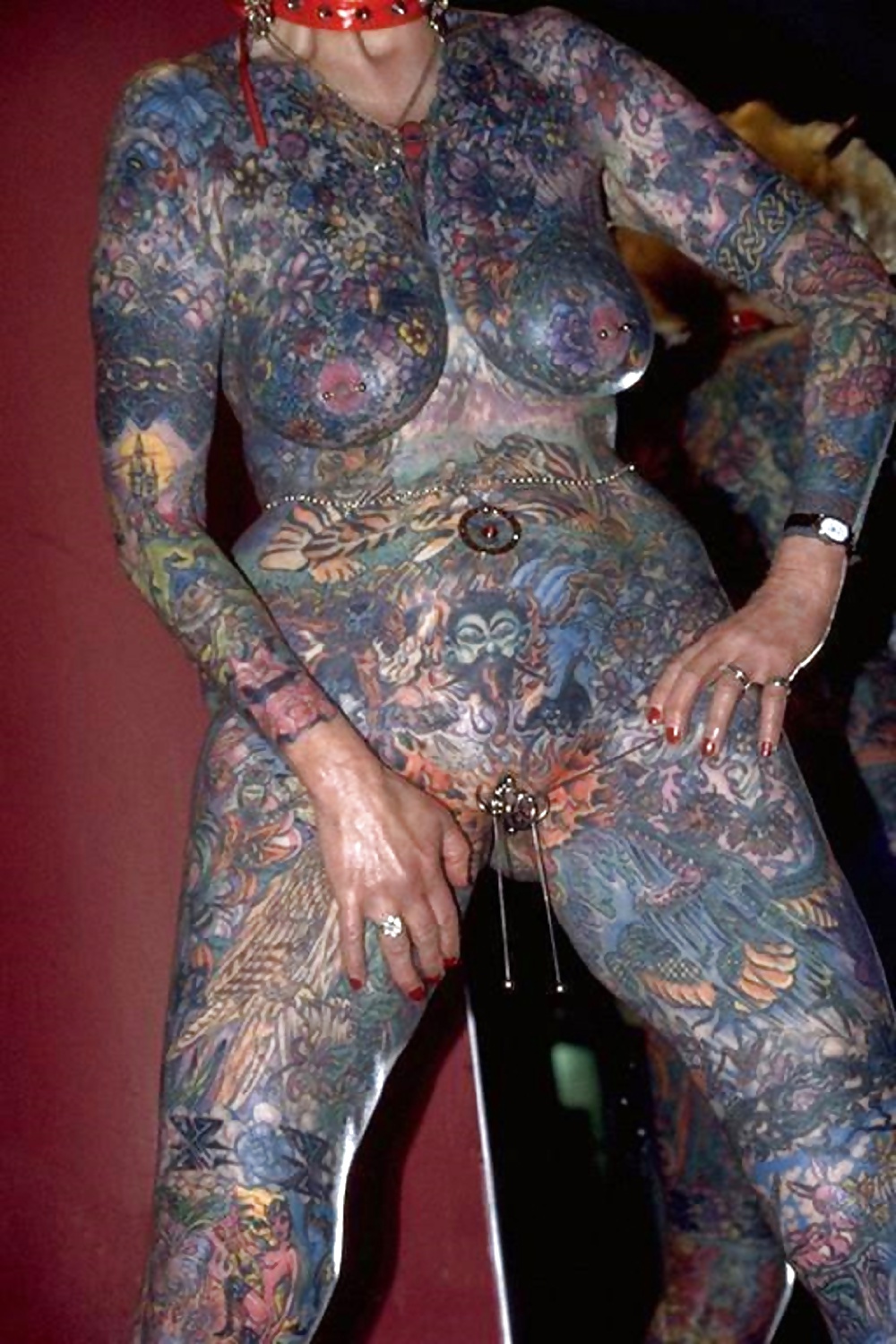 Slideshow body modification porn.