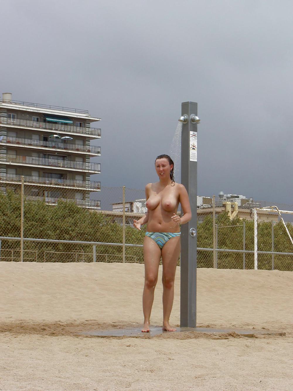 Free Beach girls photos