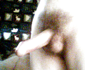 Free hello here for friends photos