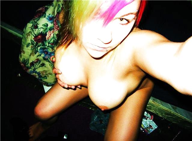 Free Cute Teen Self Shot photos