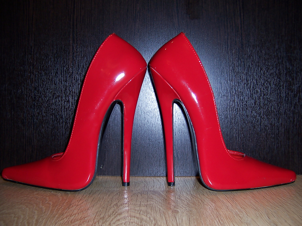 Free Red heels photos