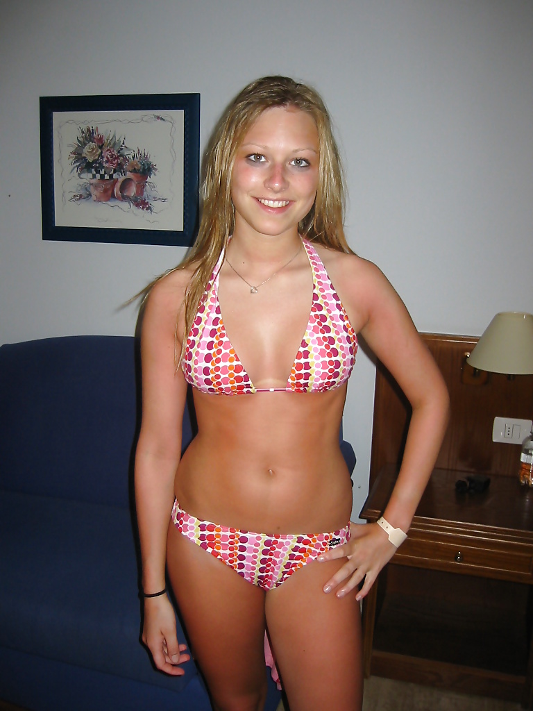 Free Teen not sisters Vacation photos