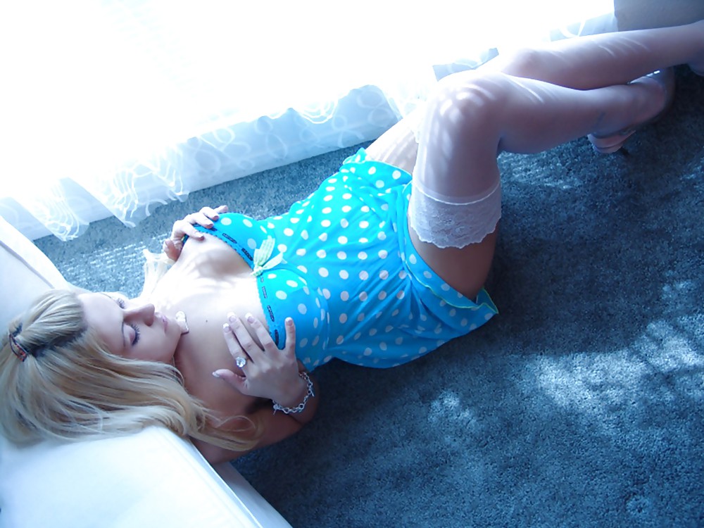 Free Pretty Amateur Serena photos