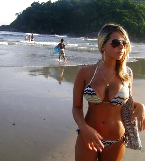 Free Brazilian Sexy Girls photos