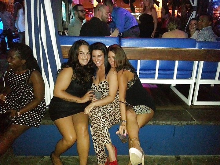 Free Slut Mandi for tributes photos