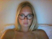 Dutch Maxime Meiland as webcamgirl - 17 Photos 