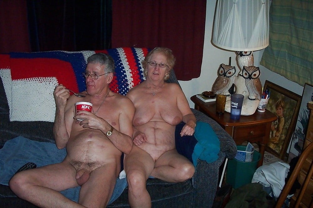 sexy-nude-older-couples