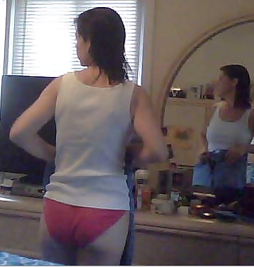 Free my wife stuffing her pink panty ass into a pair of jeans photos