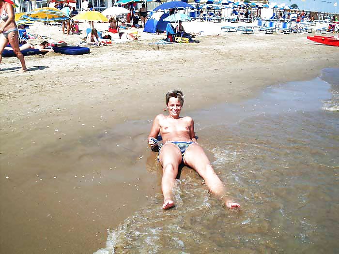 Free The beach 140 photos