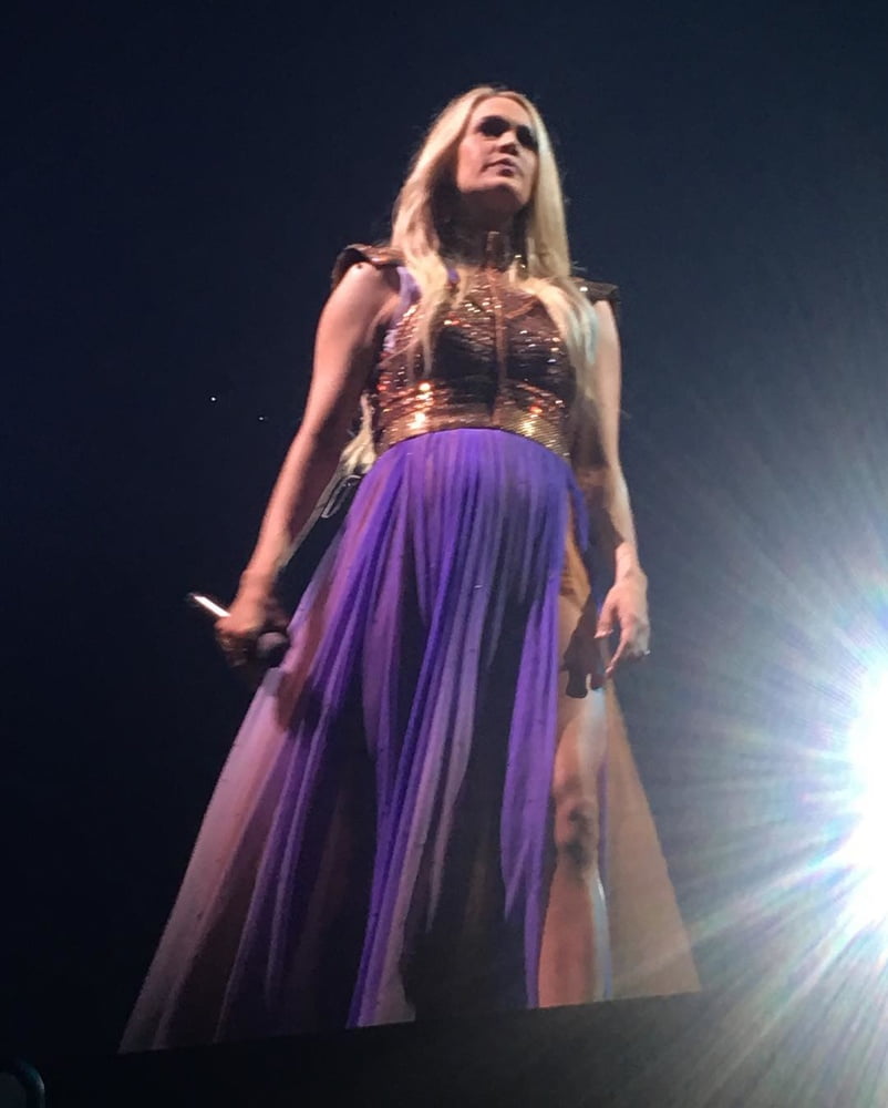 Carrie Underwood Stage Dresses and Skirts - 125 Photos 