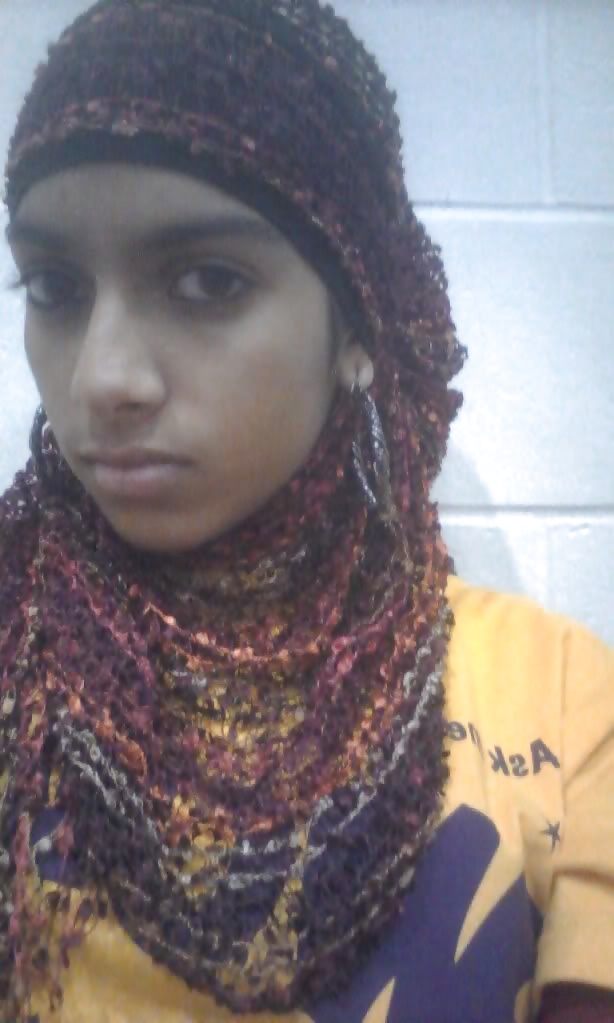 Free Cute little muslim fucktoy photos