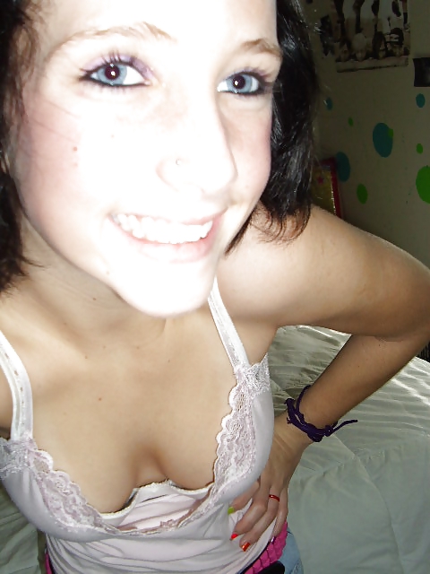 Free teasing.. photos