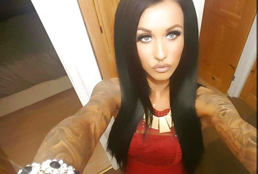 Free Chav Slag Kayleigh photos