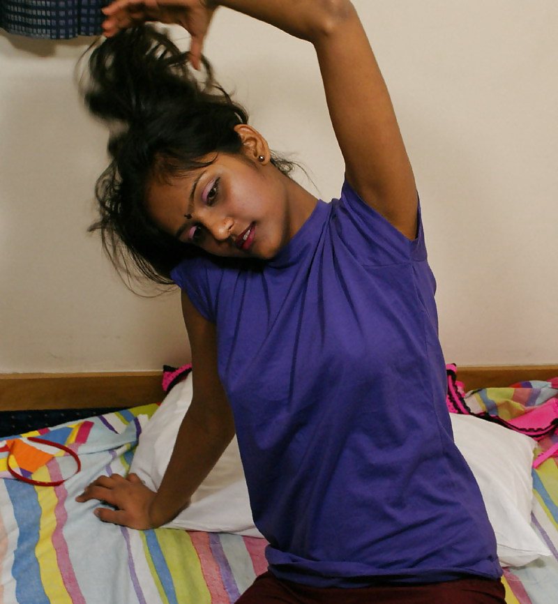 Free indian girl strip tease photos