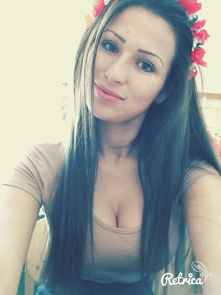 Free (This cunt loves to suck dick) photos