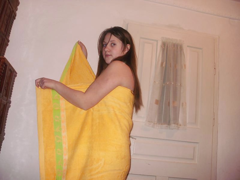 Free a old 19 slut photos